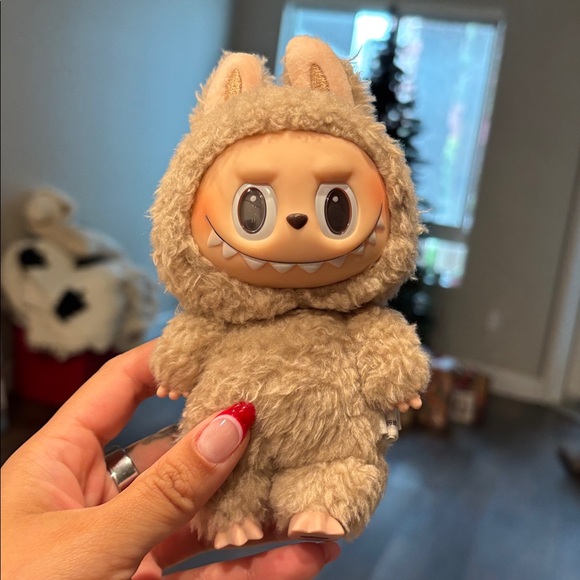 Labubu - Picture 5 of 7